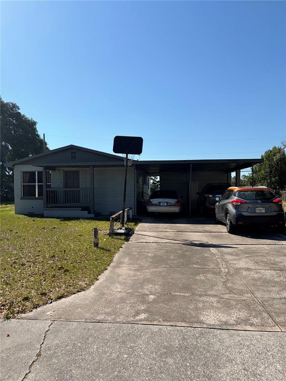 935 DOREEN DRIVE
