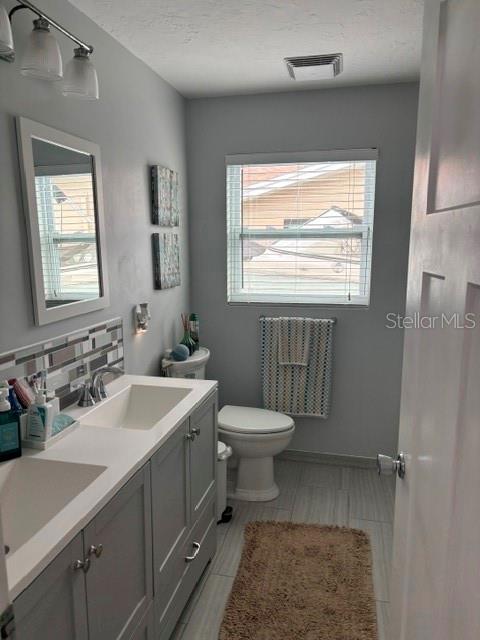 2255 HABERSHAM DRIVE, CLEARWATER, FL — photo 5 of 24