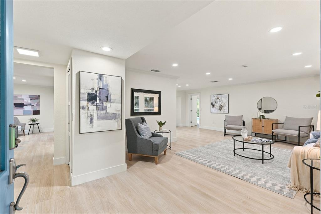 7220 SUNSHINE DRIVE S, ST PETERSBURG, FL — photo 4 of 30