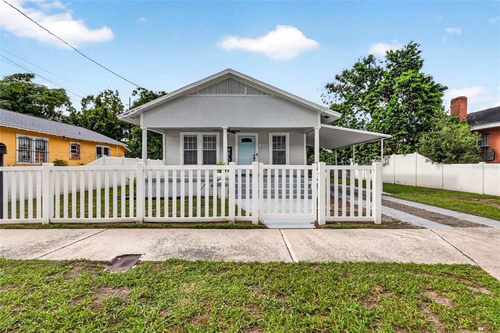 1104 E 28TH AVENUE, TAMPA, FL — photo 2 of 30