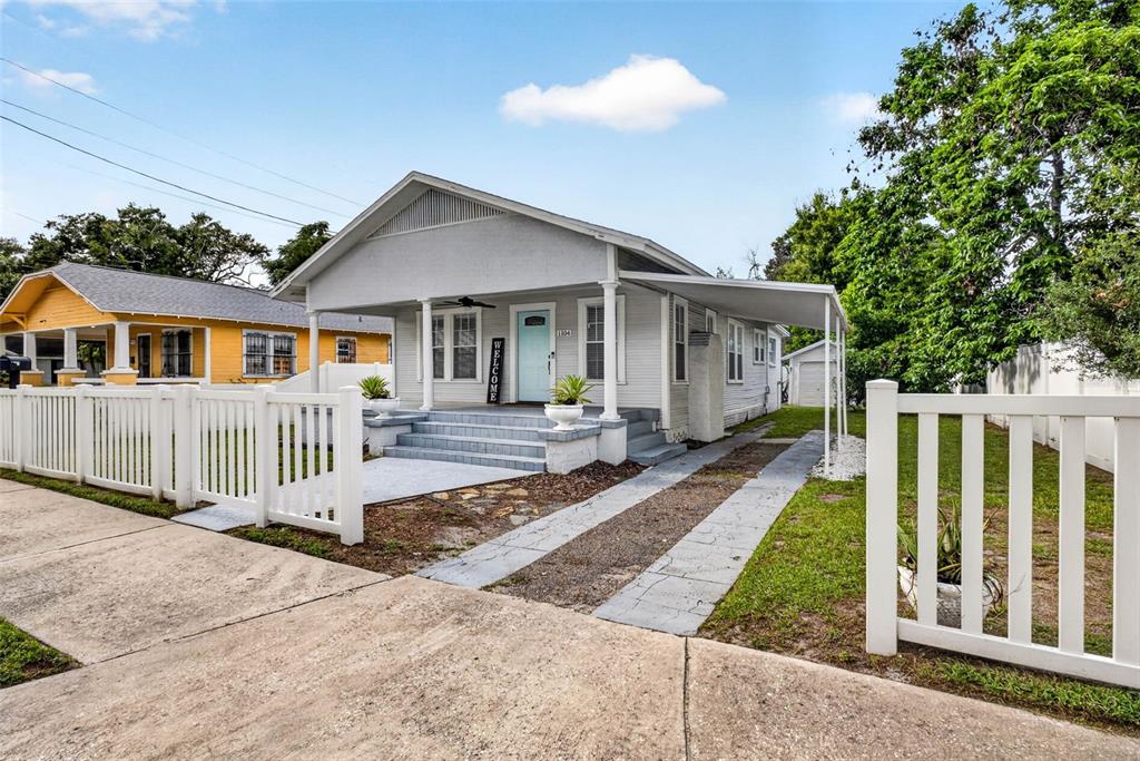 1104 E 28TH AVENUE, TAMPA, FL — photo 3 of 30