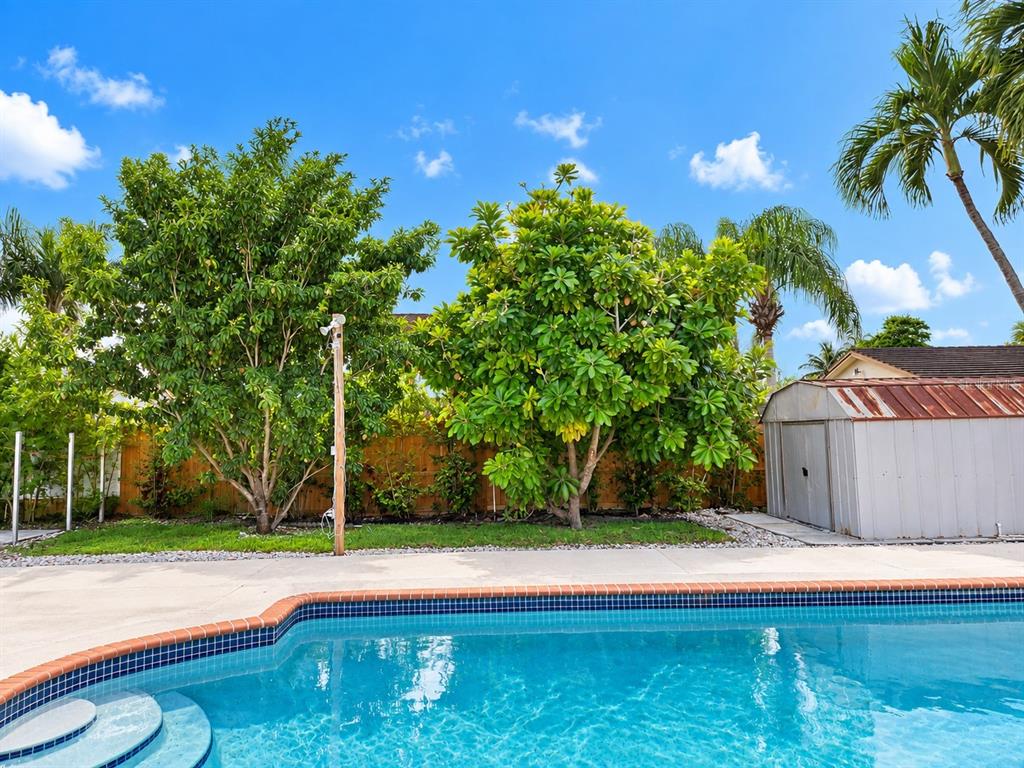 20134 SW 131 COURT, MIAMI, FL — photo 3 of 30