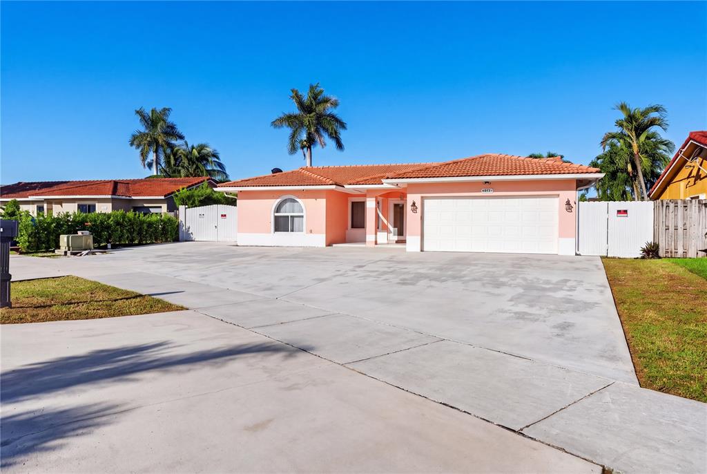 20134 SW 131 COURT, MIAMI, FL — photo 5 of 30
