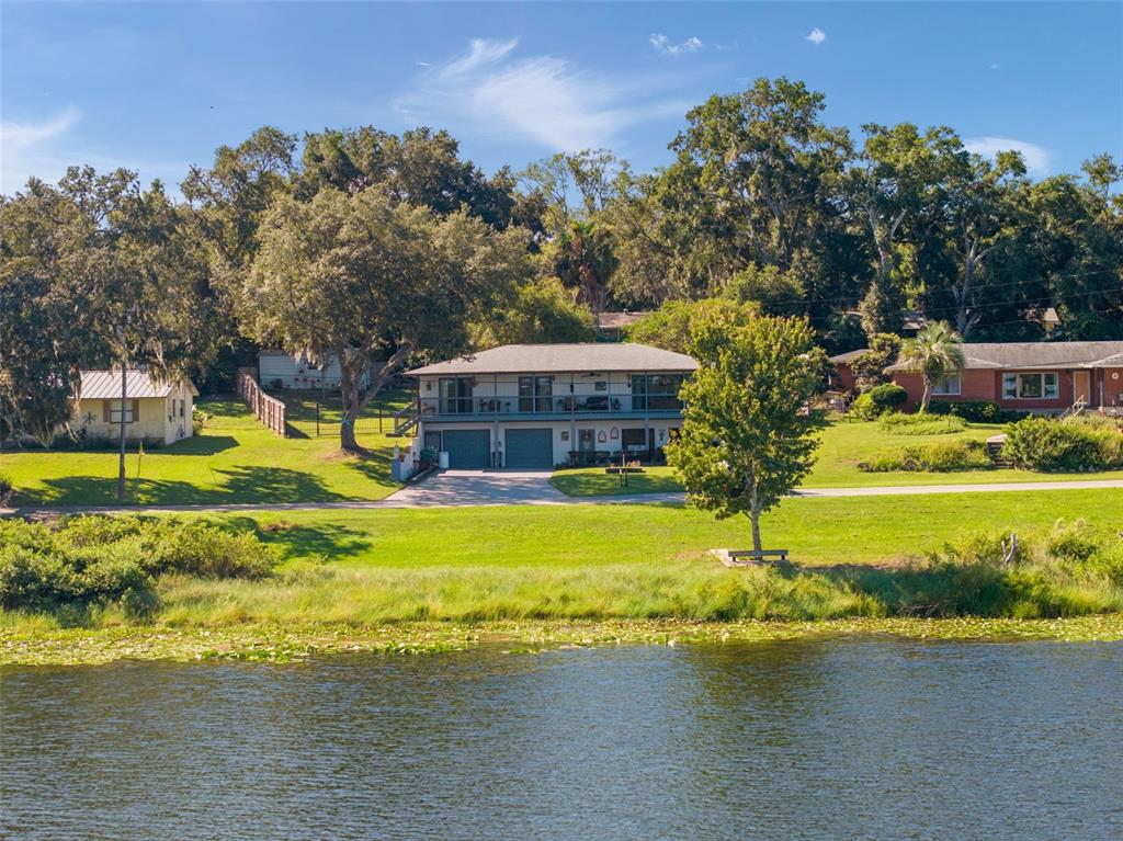 521 E MIRROR LAKE DRIVE