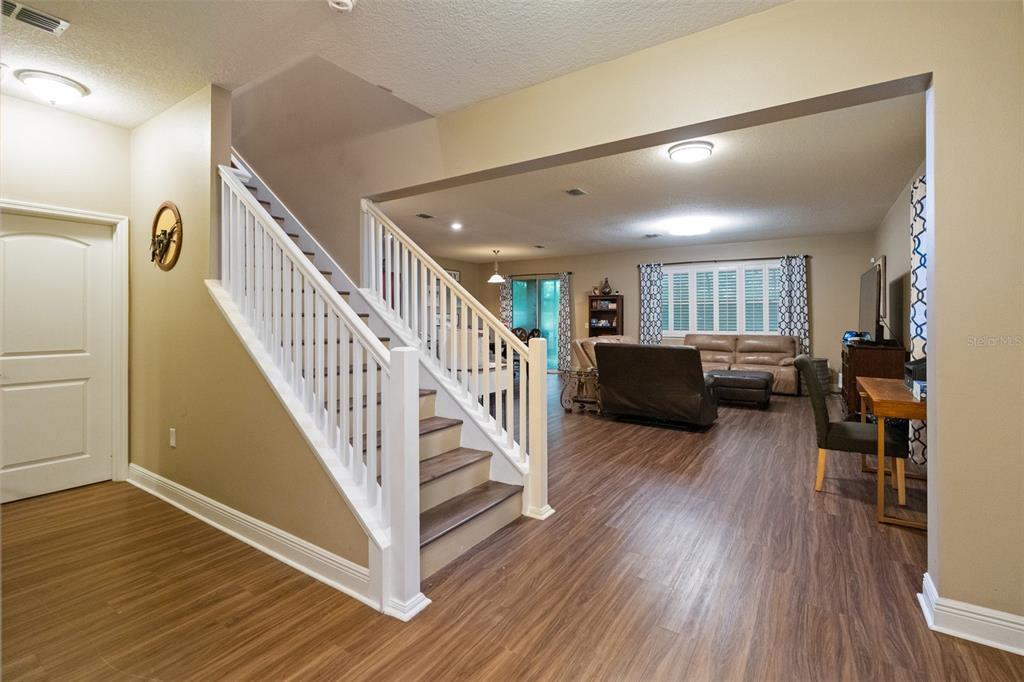 5840 MARMALADE LANE, SEMINOLE, FL — photo 4 of 30