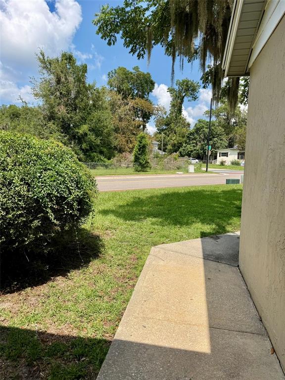 623 SW 3RD STREET, GAINESVILLE, FL — photo 3 of 27