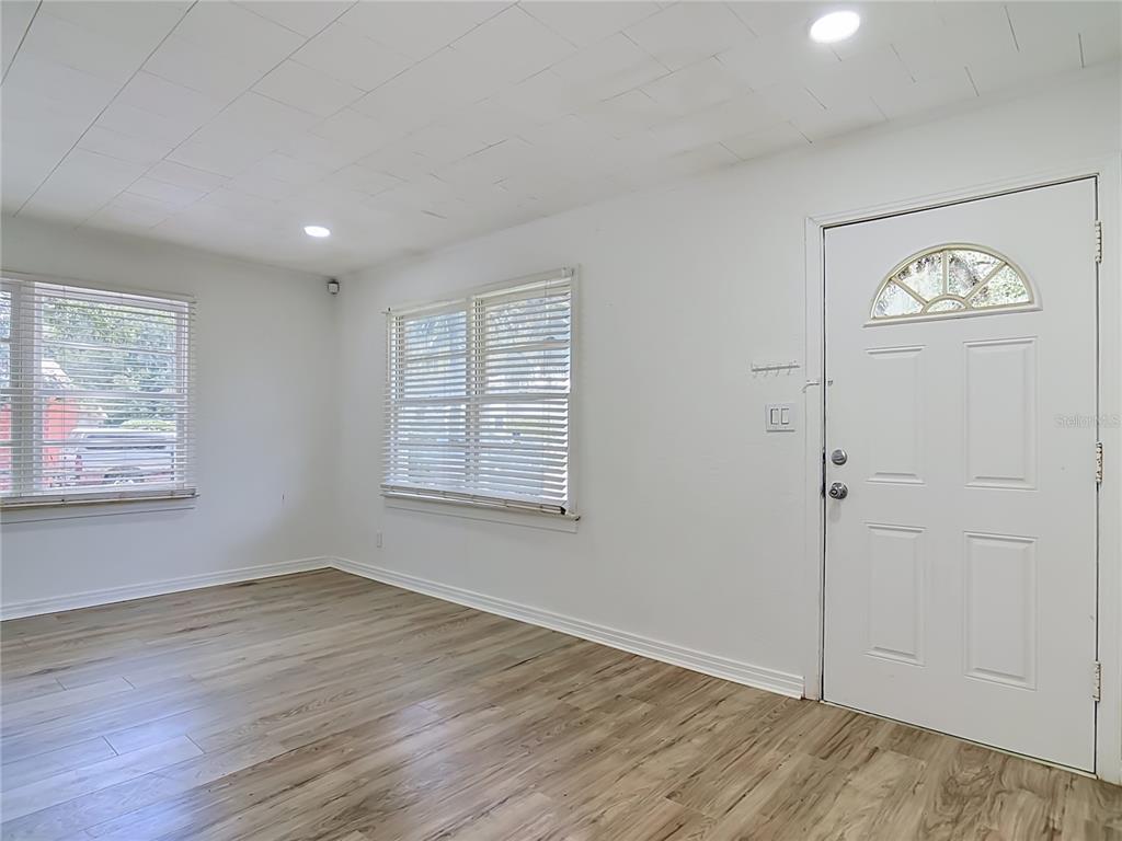 709 EDWARDS STREET, DAYTONA BEACH, FL — photo 2 of 30