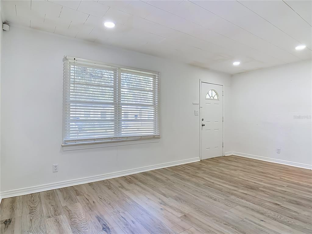 709 EDWARDS STREET, DAYTONA BEACH, FL — photo 4 of 30