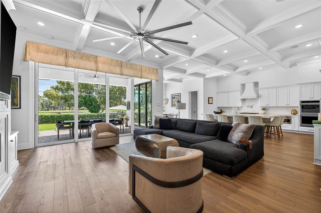 1341 MONTEREY BOULEVARD NE, ST PETERSBURG, FL — photo 5 of 50