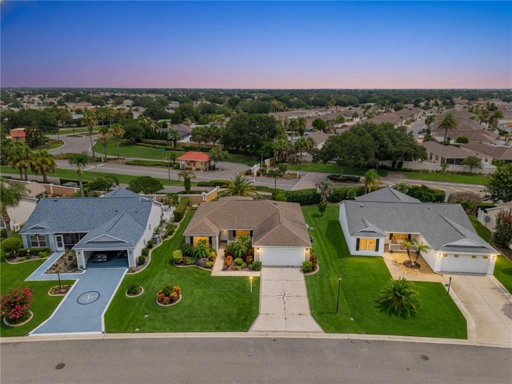 1575 HOLLYBERRY PLACE