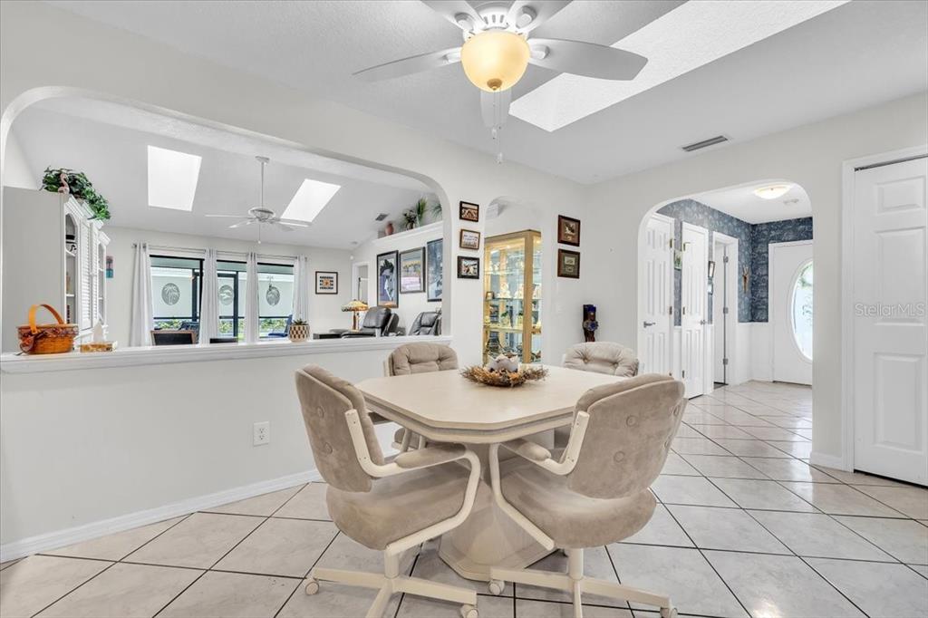 26145 EXPLORER ROAD UNIT 2F, PUNTA GORDA, FL — photo 5 of 30