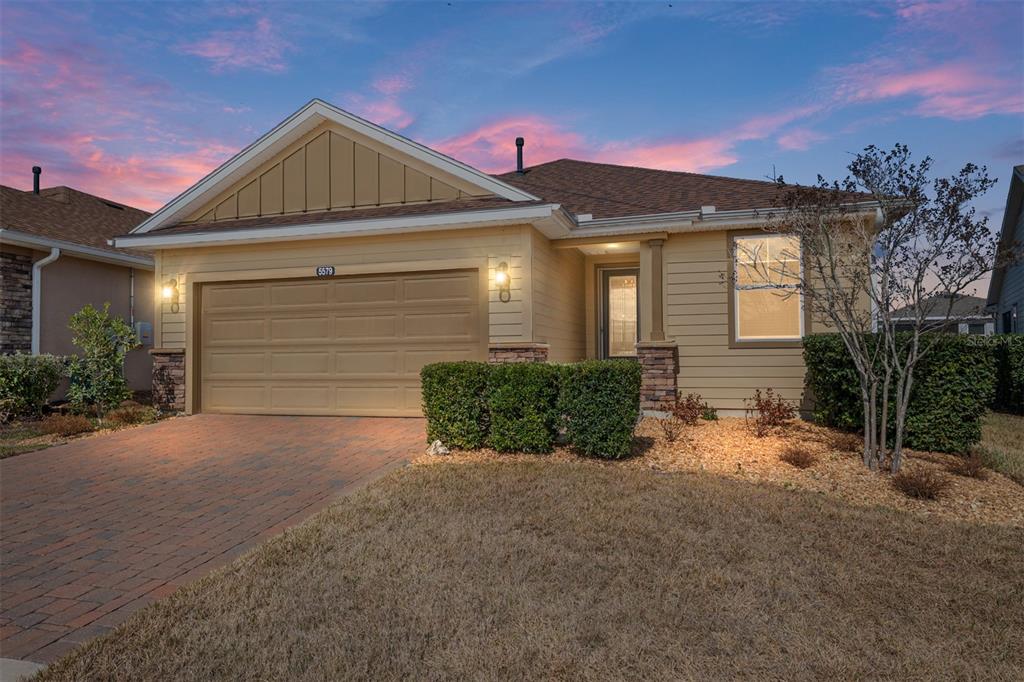5579 NW 40TH PLACE