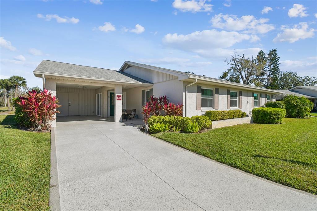 123 GLENDOWER CIRCLE