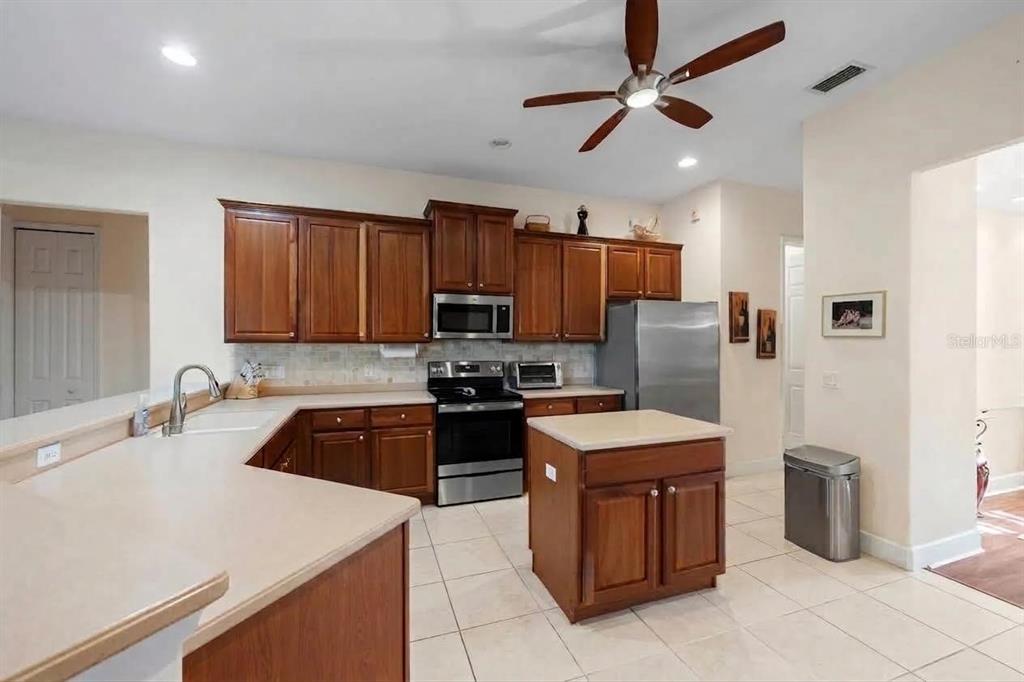 13950 WOOD DUCK CIRCLE, LAKEWOOD RANCH, FL — photo 5 of 30