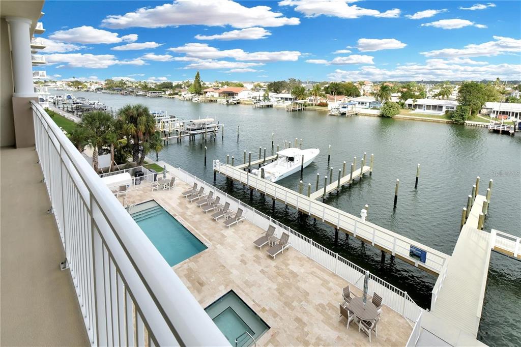 125 ISLAND WAY UNIT 403