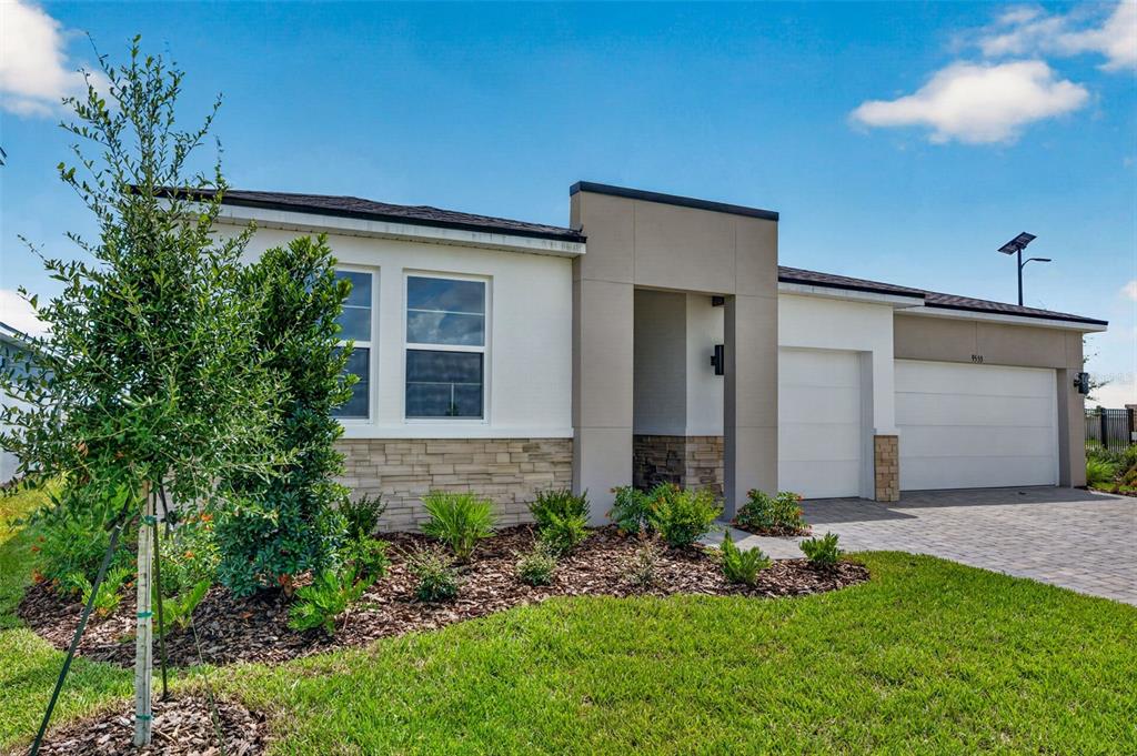 This is a floor plan for a single-story house with four bedrooms and a garage — 9553 NATURAL OAK POINT, DADE CITY, FL