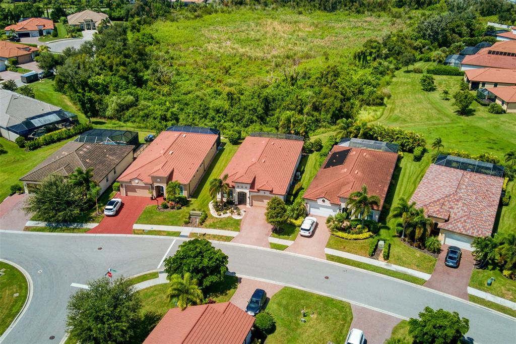 9817 MARBELLA DRIVE, BRADENTON, FL — photo 5 of 30