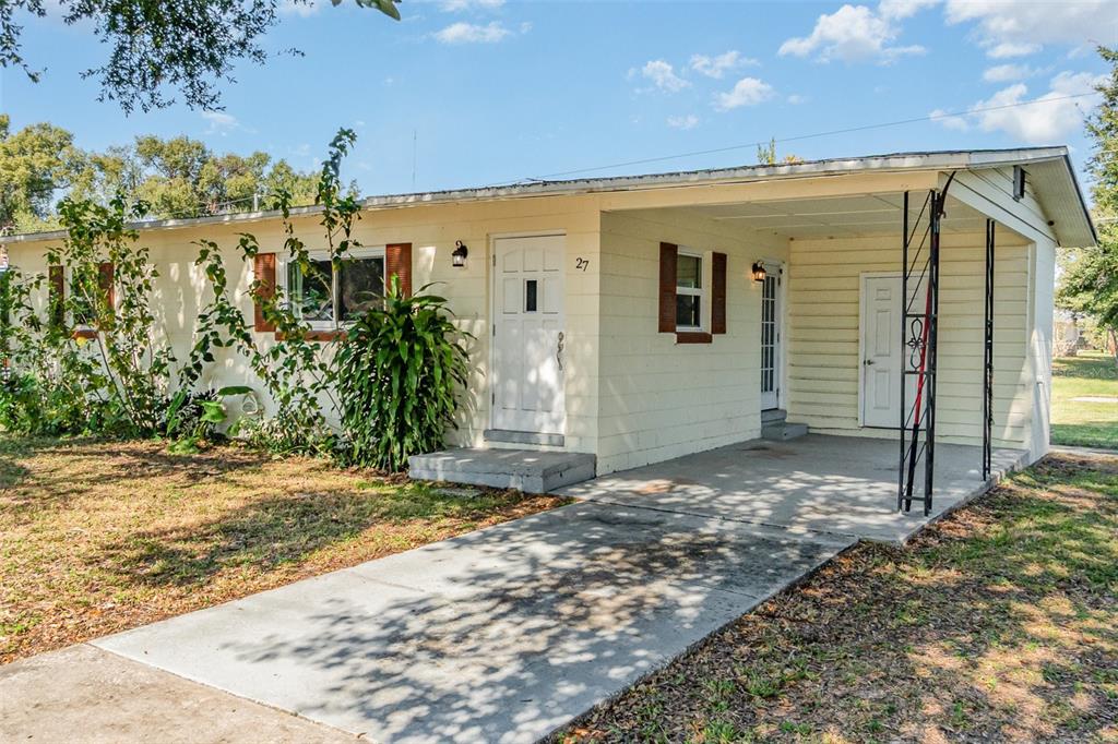 27 E SANDPIPER STREET
