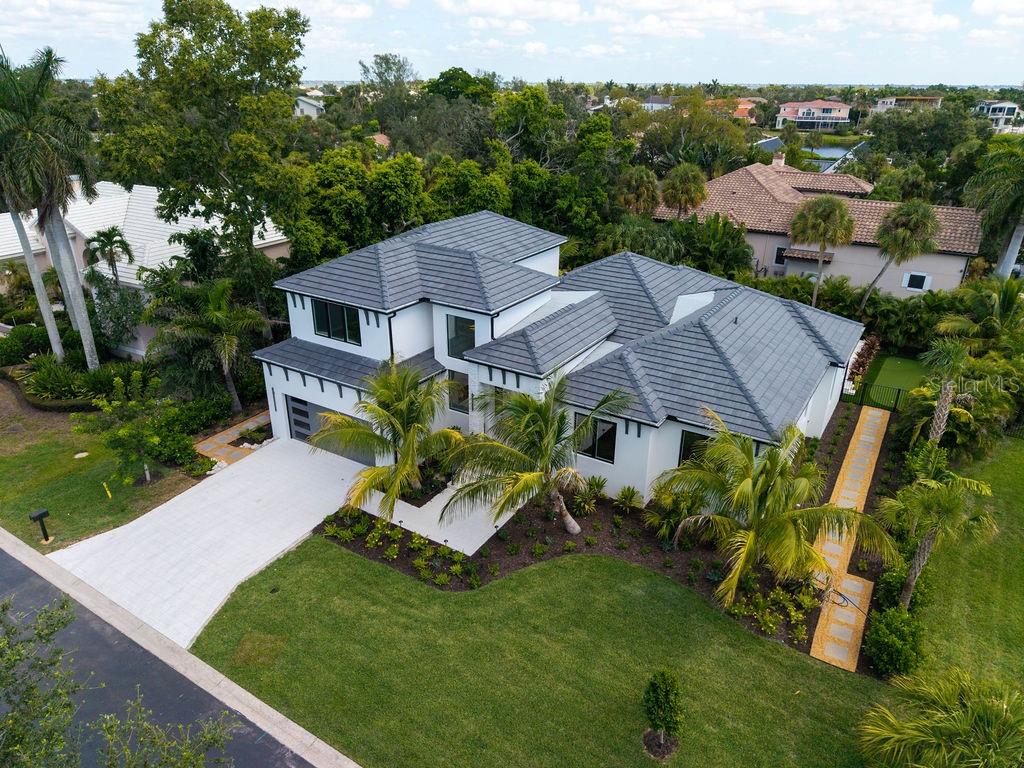 3360 BAYOU SOUND, LONGBOAT KEY, FL — photo 4 of 30