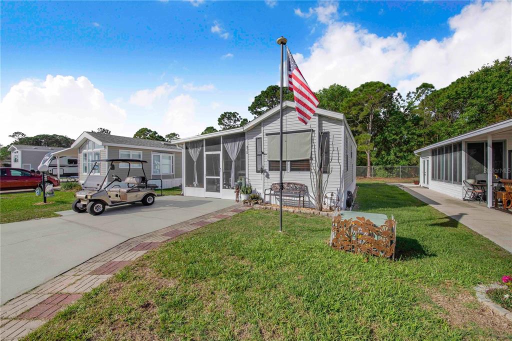 475 PINE LOOP, FROSTPROOF, FL — photo 3 of 30