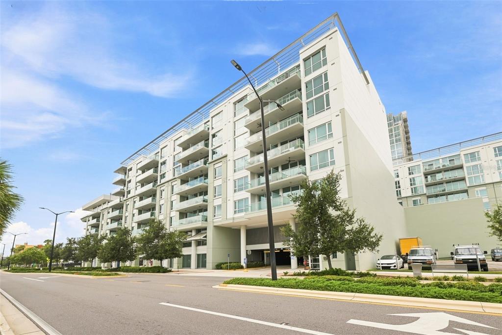 111 N 12TH STREET UNIT 1524