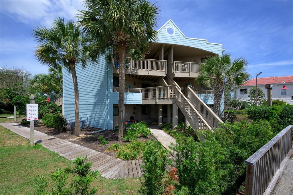 130 OCEAN HIBISCUS DRIVE UNIT 204