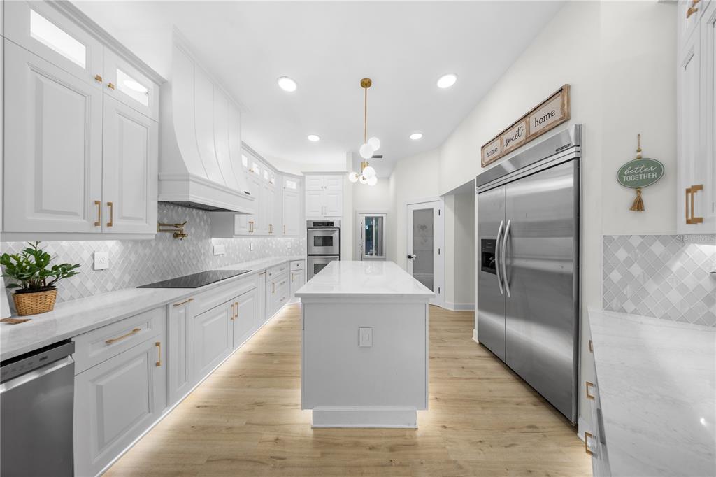 1330 PRESERVATION WAY, OLDSMAR, FL — photo 4 of 30