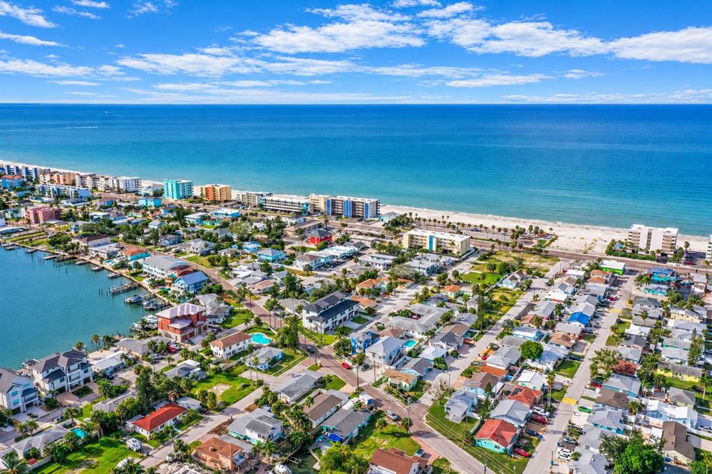 170 145TH AVENUE E, MADEIRA BEACH, FL — photo 2 of 30