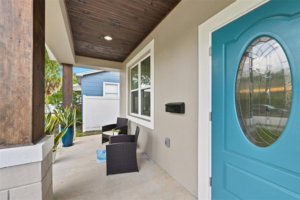2144 43RD TERRACE N, ST PETERSBURG, FL — photo 4 of 38