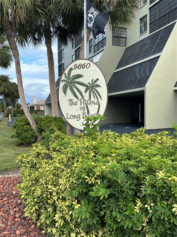 9950 62ND TERRACE N UNIT 117, ST PETERSBURG, FL — photo 2 of 17