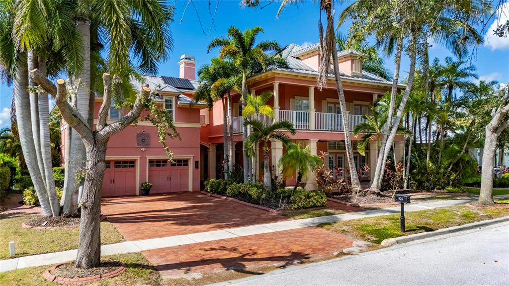 825 ISLEBAY DRIVE