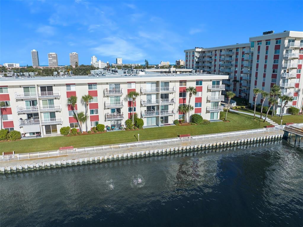 2711 N HALIFAX AVENUE UNIT 463