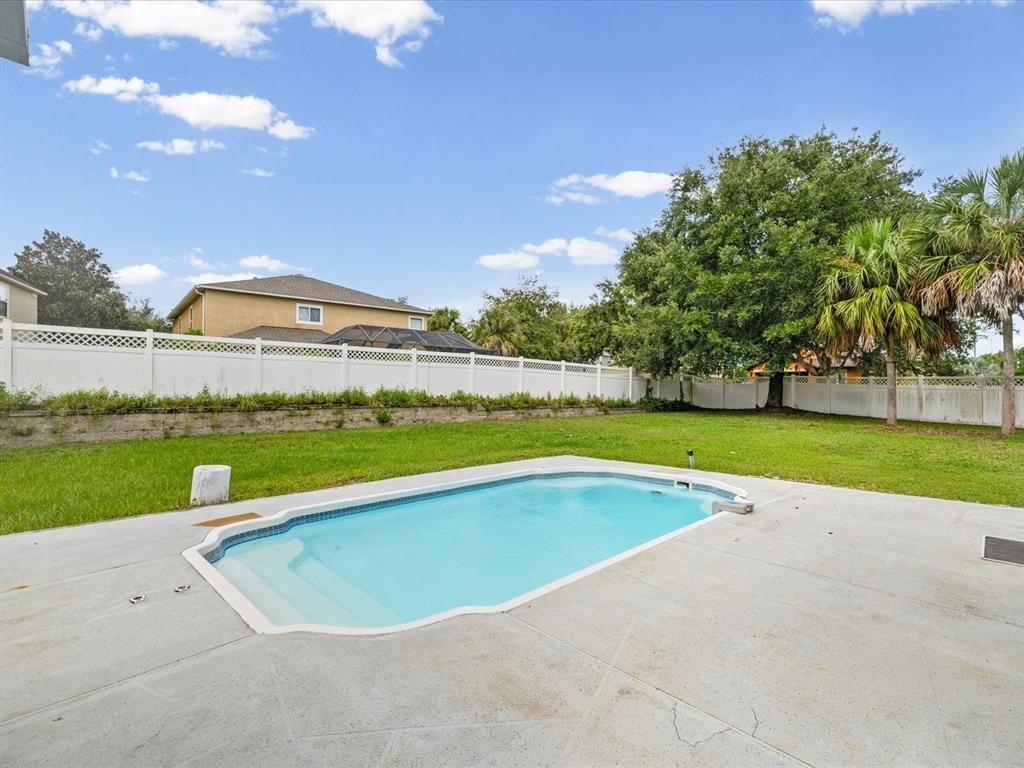 7335 BRIDGEVIEW DRIVE, WESLEY CHAPEL, FL — photo 2 of 30