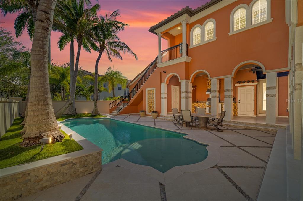 4912 YACHT CLUB, TAMPA, FL — photo 2 of 30