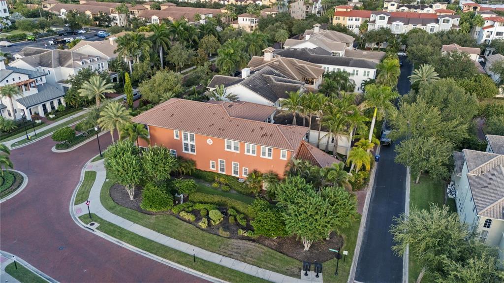 4912 YACHT CLUB, TAMPA, FL — photo 4 of 30