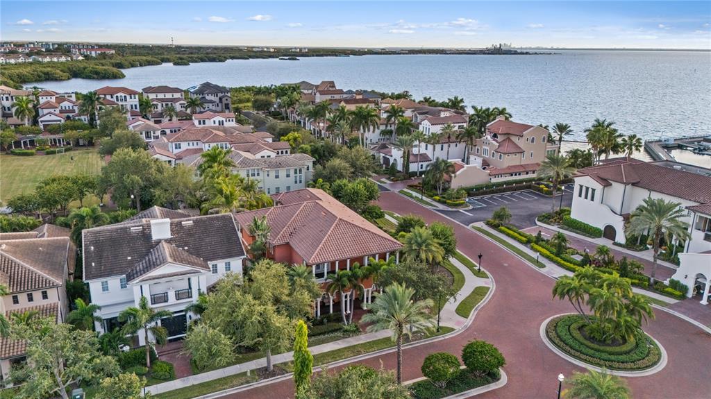 4912 YACHT CLUB, TAMPA, FL — photo 5 of 30