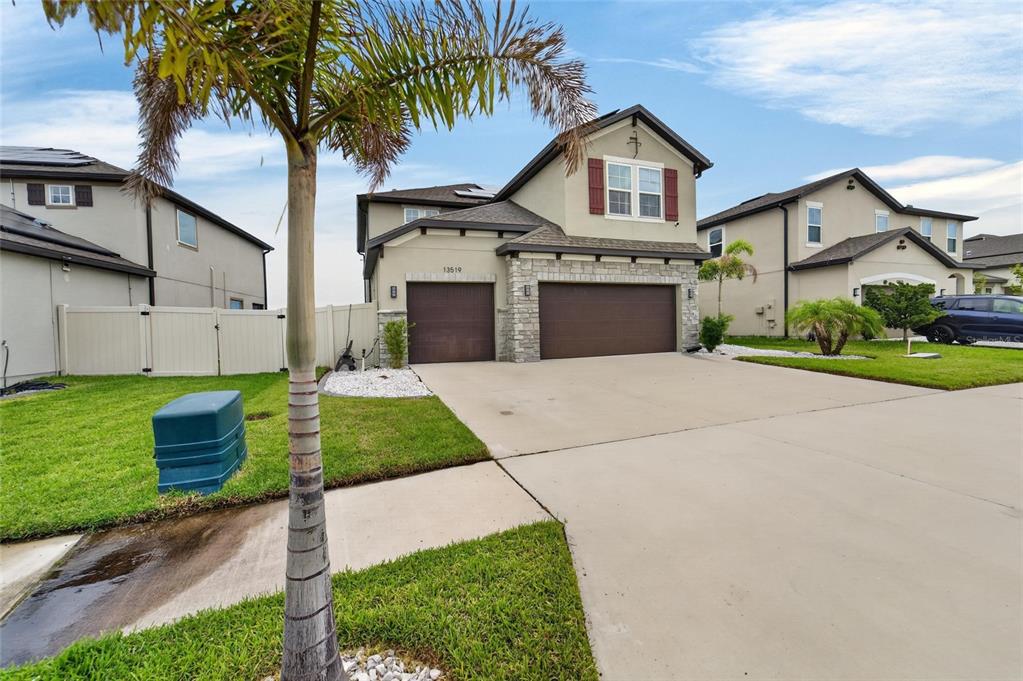 13519 PALMERA VISTA DRIVE