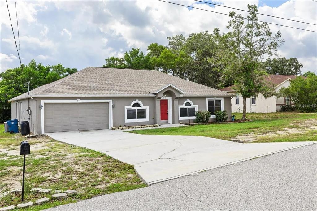 352 CLEARFIELD AVENUE, SPRING HILL, FL — photo 2 of 30