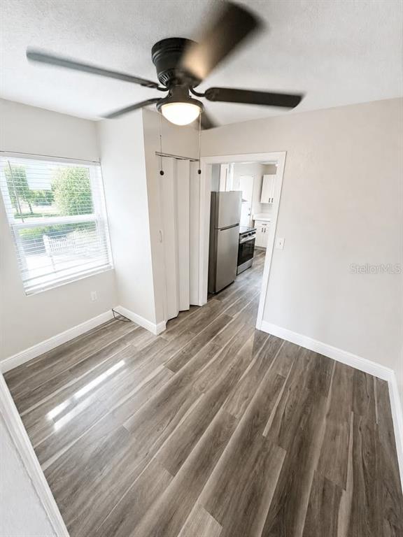 220 13TH AVENUE W, BRADENTON, FL — photo 2 of 8