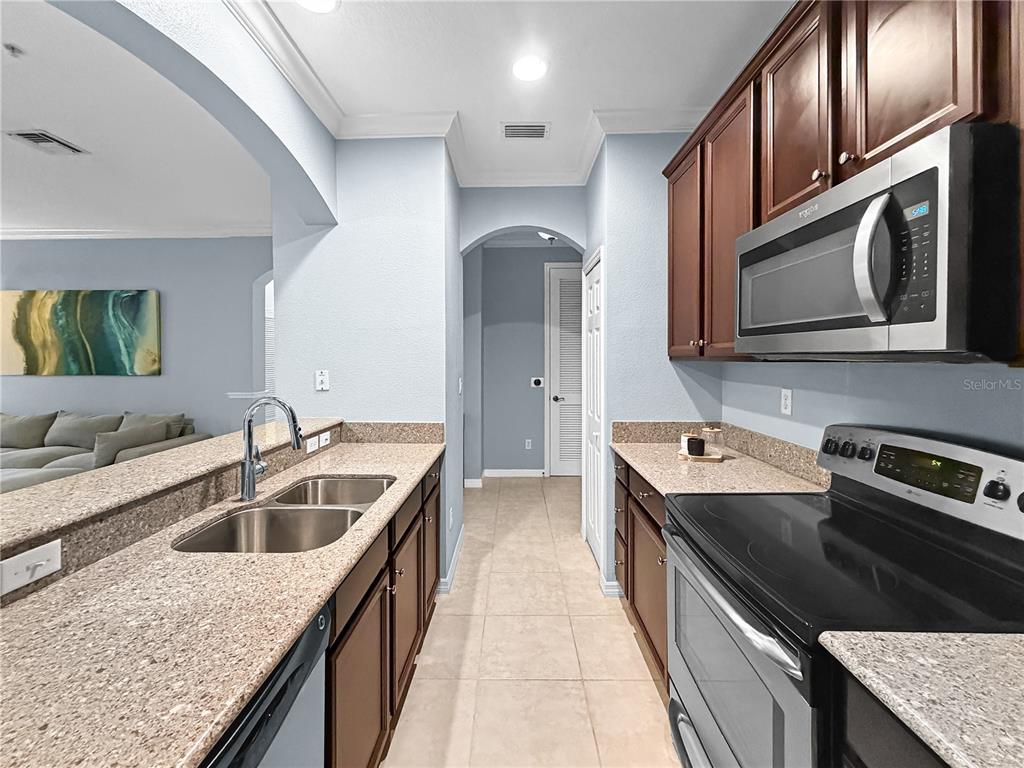 8256 MARITIME FLAG STREET UNIT 305, WINDERMERE, FL — photo 5 of 23