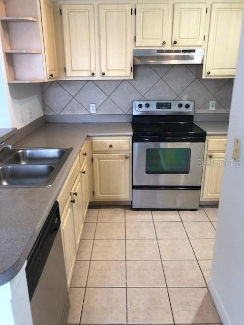 1225 LAKE SHADOW CIRCLE UNIT 14106, MAITLAND, FL — photo 5 of 17