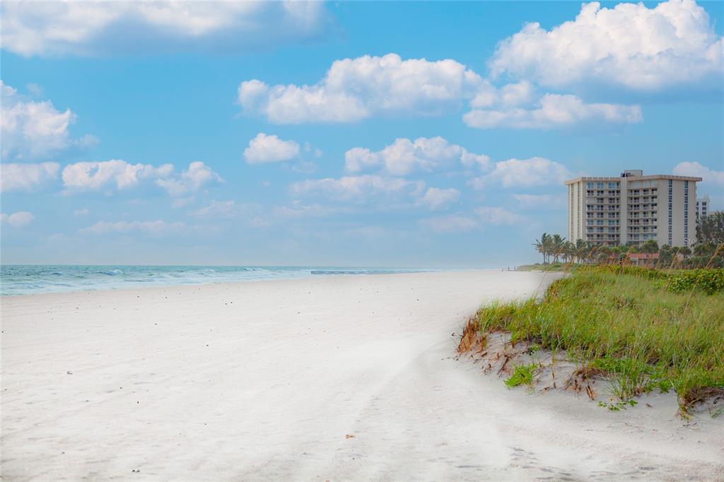 3040 GRAND BAY BOULEVARD UNIT 292, LONGBOAT KEY, FL — photo 2 of 30