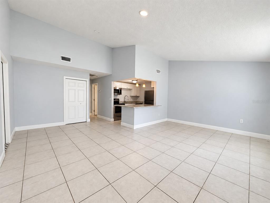 23 COUNTRY CLUB DRIVE UNIT B, NEW SMYRNA BEACH, FL — photo 3 of 16