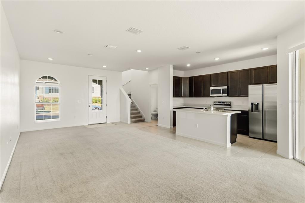 263 BELLA PRESTWICK BLVD, DAVENPORT, FL — photo 4 of 28