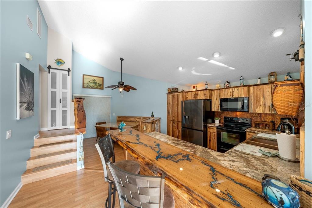 2912 N RIVERS EDGE BOULEVARD UNIT 2919, CRYSTAL RIVER, FL — photo 4 of 30