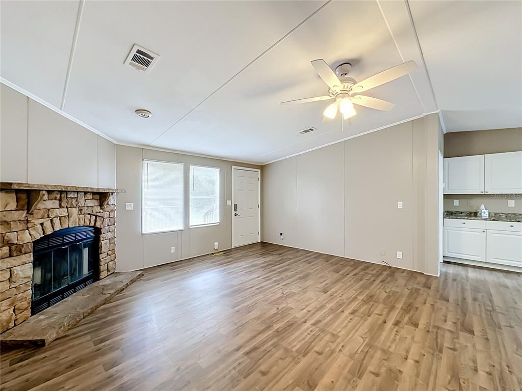 12271 NE 106TH STREET, ARCHER, FL — photo 5 of 26