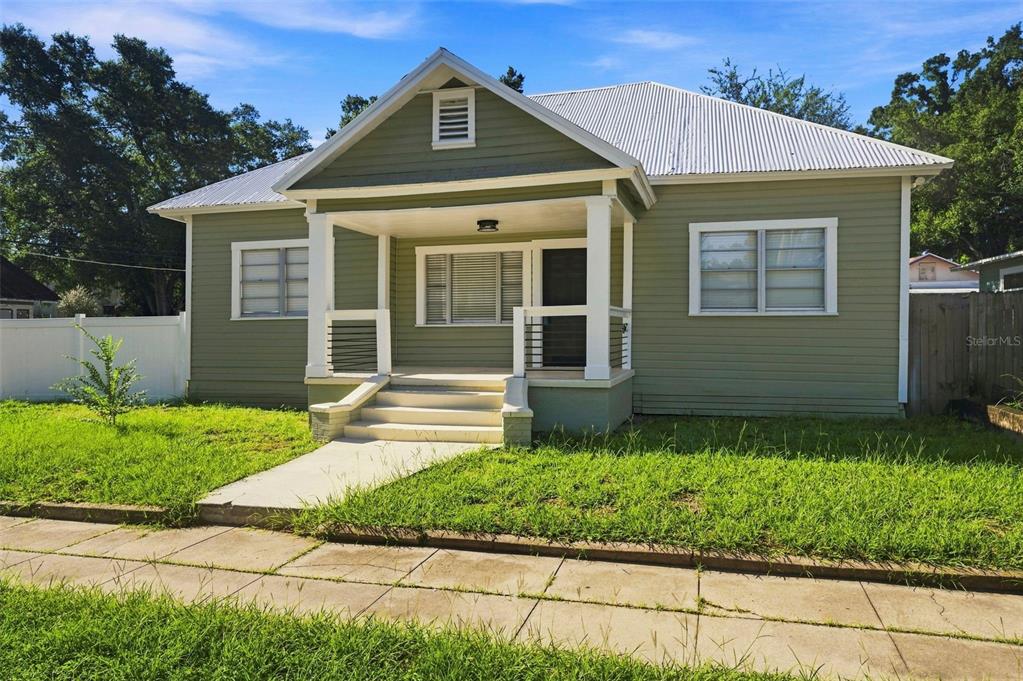 917 E 25TH AVENUE, TAMPA, FL — photo 4 of 30