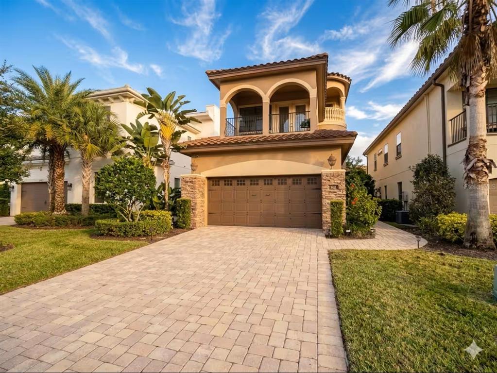 841 DESERT MOUNTAIN COURT