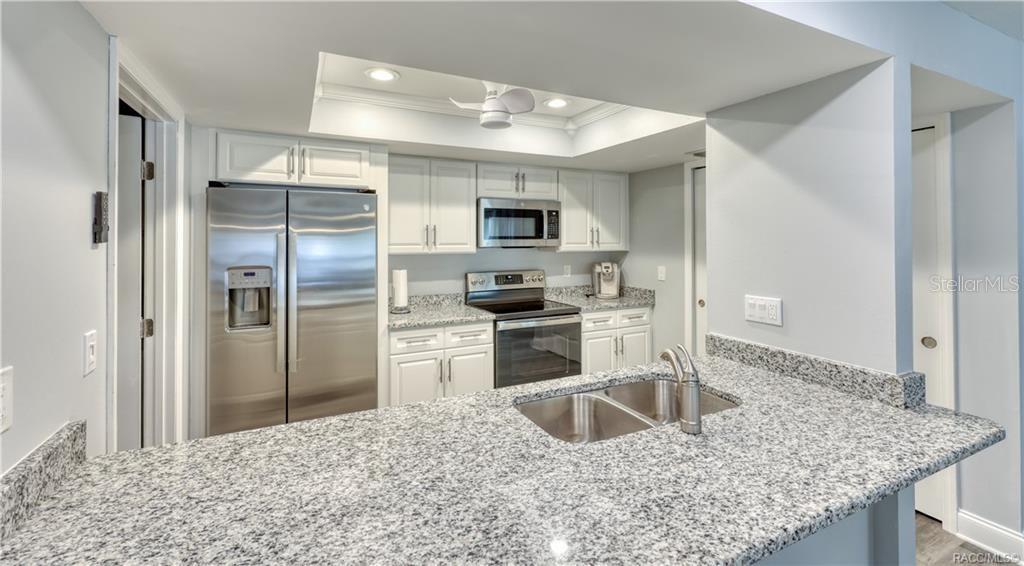 85 Golfview DRIVE, HOMOSASSA, FL — photo 5 of 19