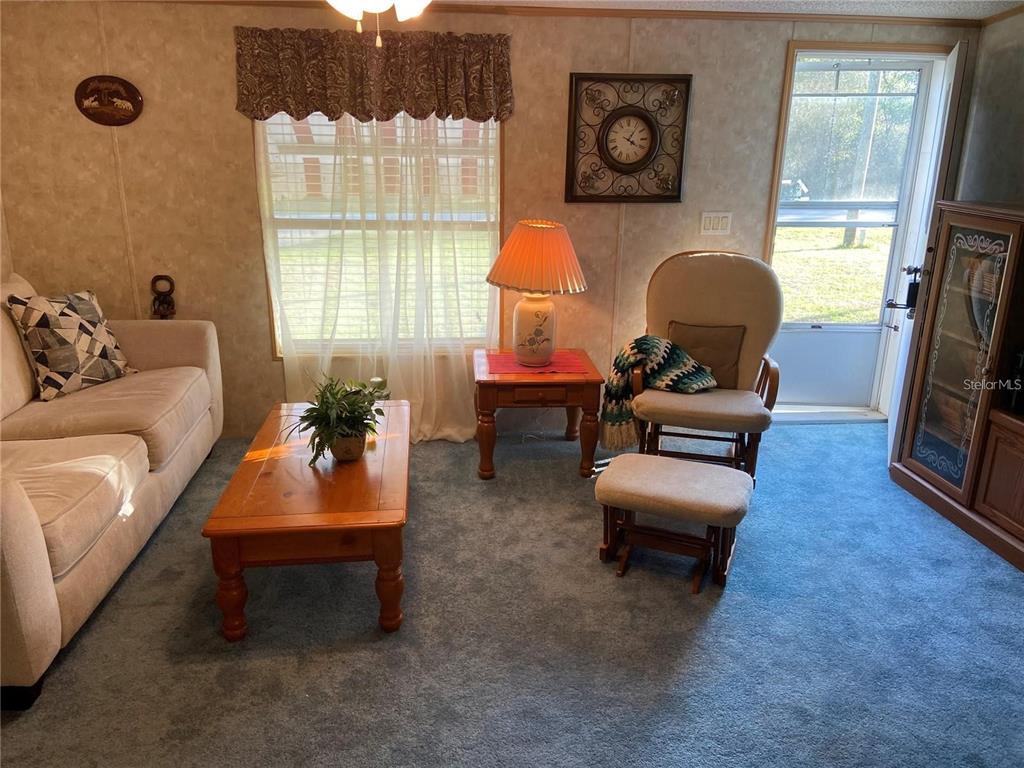 18845 SE 18TH PLACE, SILVER SPRINGS, FL — photo 5 of 30
